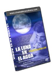 La Luna En El Agua 2004 